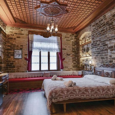 Hotel Bineri Gjirokaster Ngoại thất bức ảnh