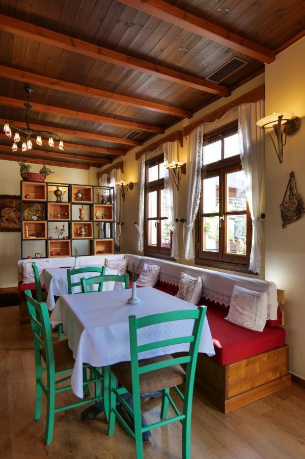 Hotel Bineri Gjirokaster Ngoại thất bức ảnh