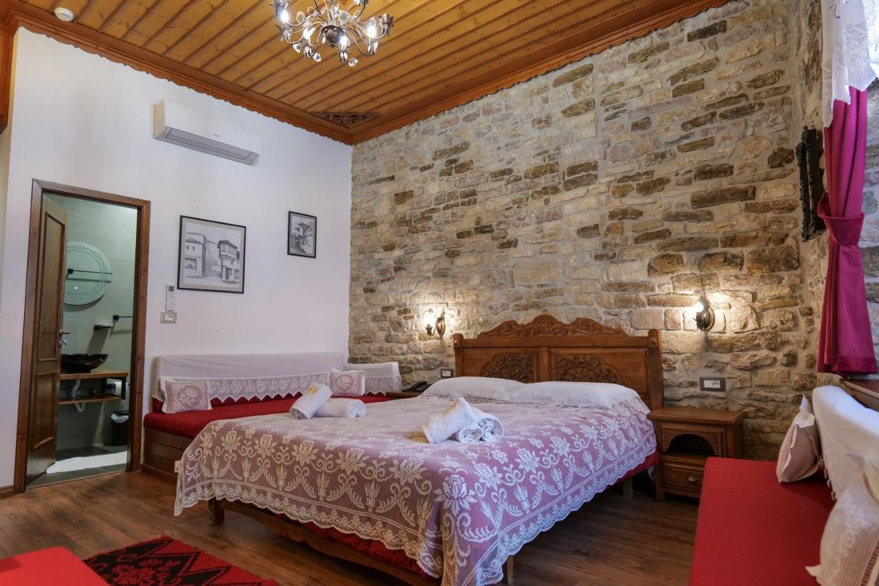 Hotel Bineri Gjirokaster Ngoại thất bức ảnh