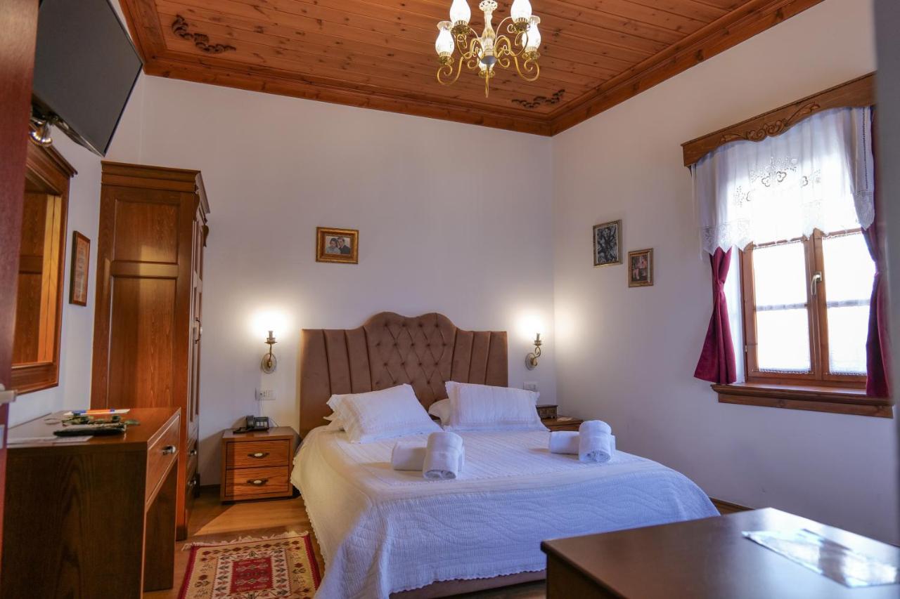 Hotel Bineri Gjirokaster Ngoại thất bức ảnh