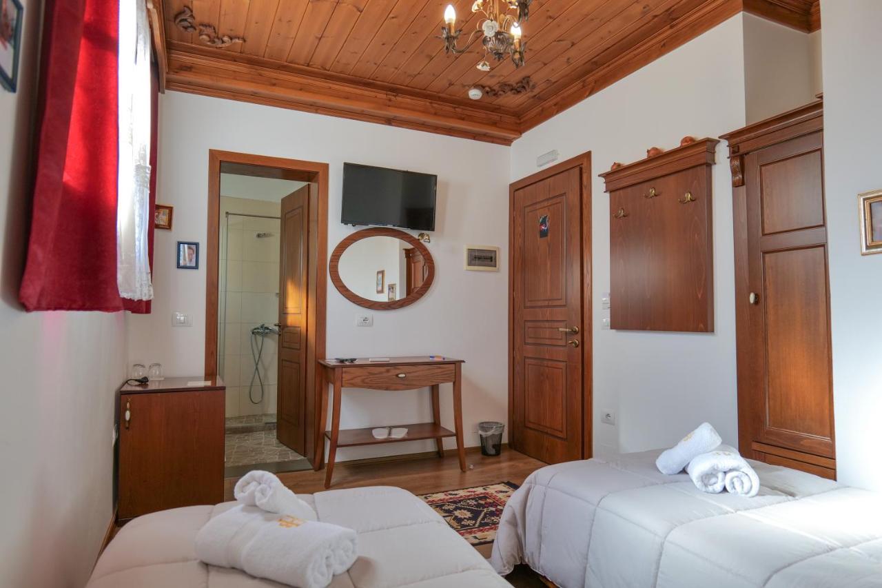 Hotel Bineri Gjirokaster Ngoại thất bức ảnh