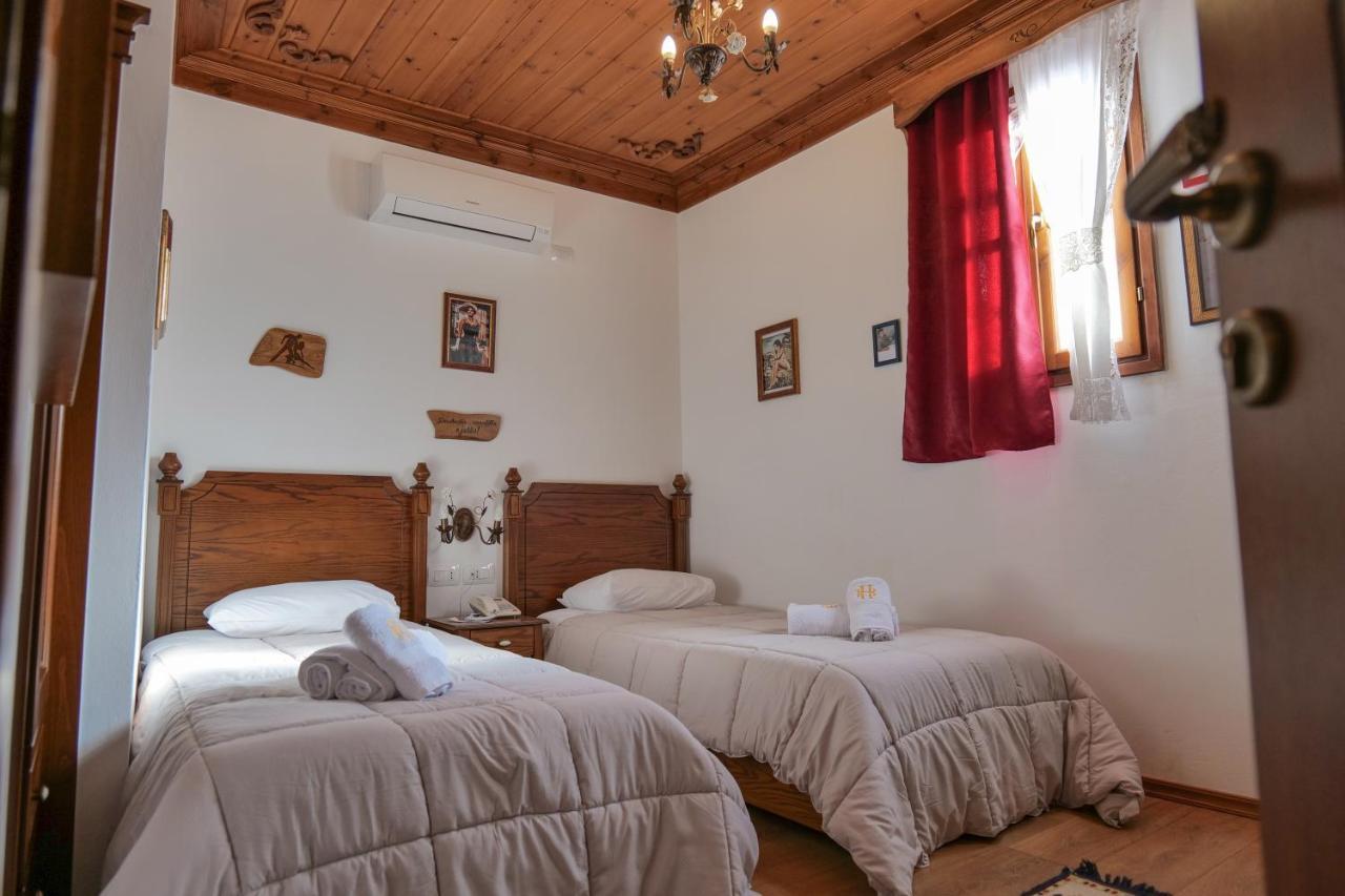 Hotel Bineri Gjirokaster Ngoại thất bức ảnh