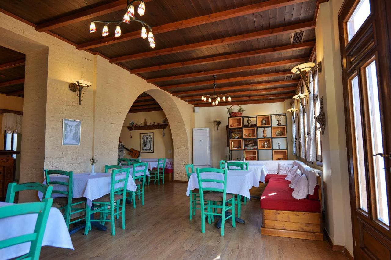 Hotel Bineri Gjirokaster Ngoại thất bức ảnh