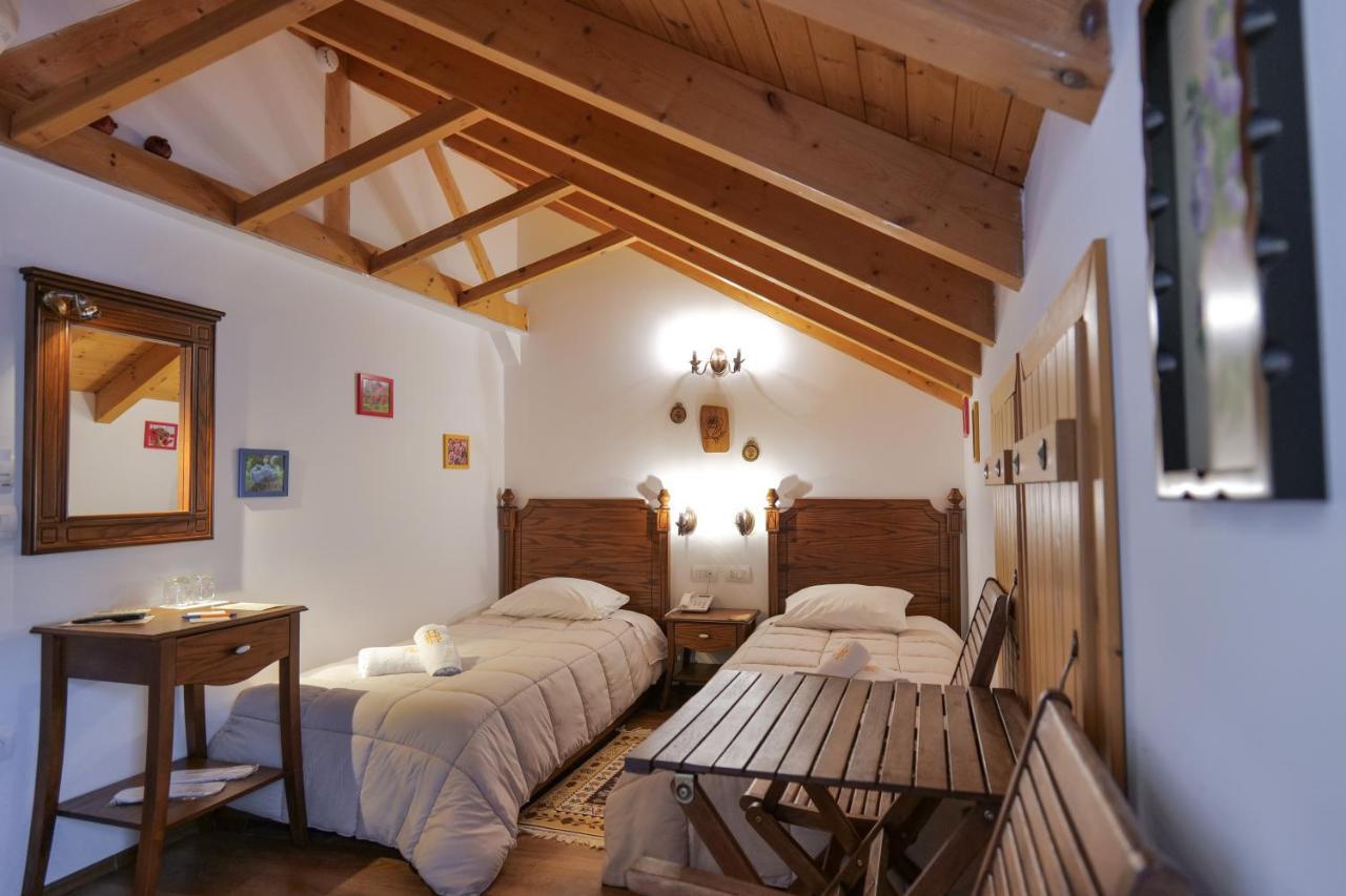 Hotel Bineri Gjirokaster Ngoại thất bức ảnh