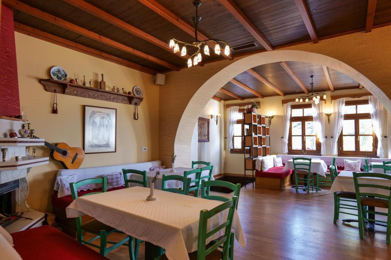 Hotel Bineri Gjirokaster Ngoại thất bức ảnh